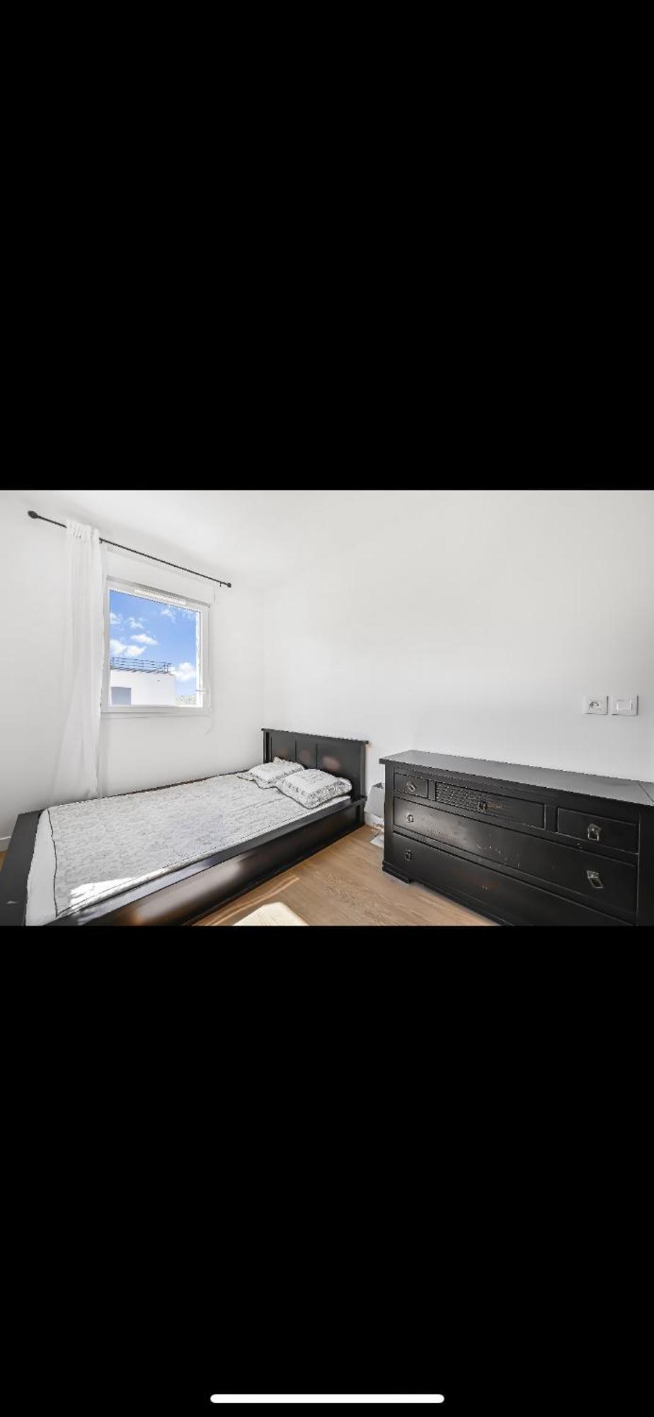 Homestay Sejournez A La Maison Du Bonheur, Cosy Dans Maison Familiale A 2 Pas De Paris, Parking Prive Possible Moyennant Des Frais Bagneux (Hauts-de-Seine)