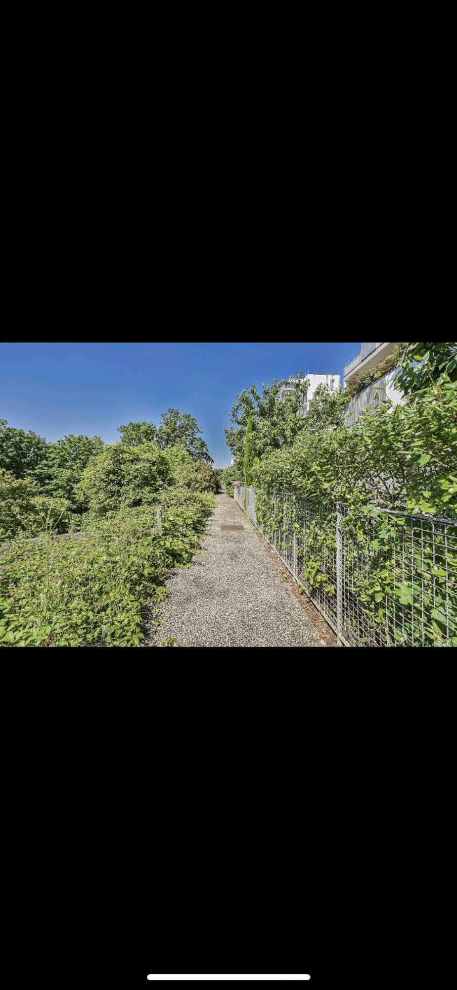 Alloggio in famiglia Sejournez A La Maison Du Bonheur, Cosy Dans Maison Familiale A 2 Pas De Paris, Parking Prive Possible Moyennant Des Frais
